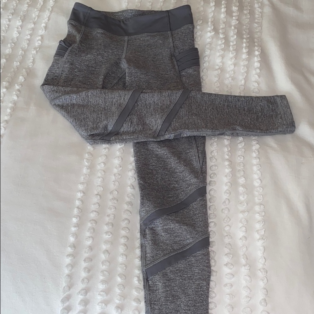 light gray iviva leggings
